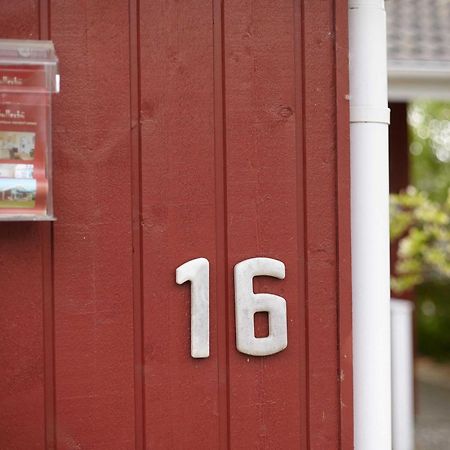 _Bir16_ Villa Bullerbue ニーンドルフ エクステリア 写真